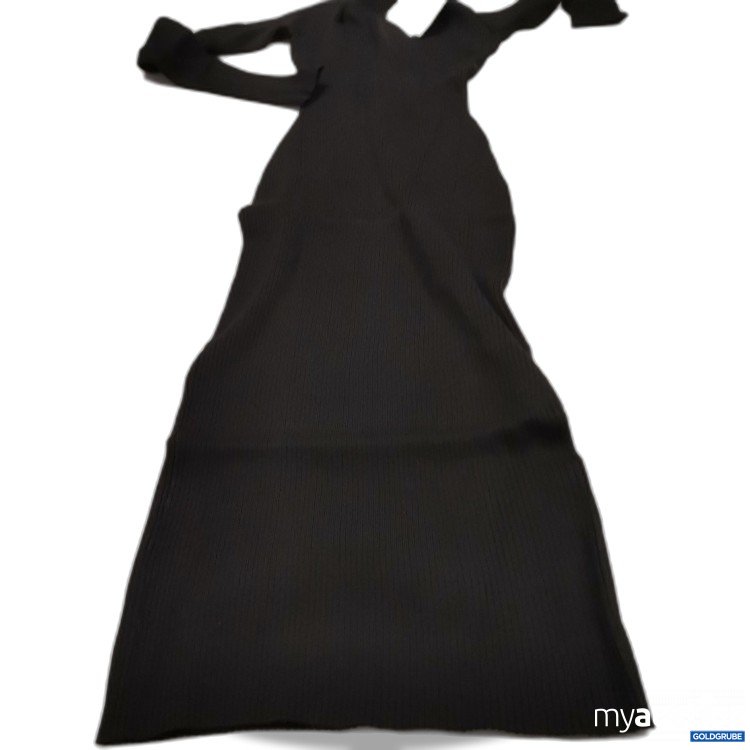 Artikel Nr. 742296: H&M Strickkleid 