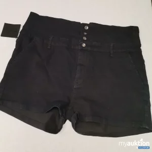 Auktion Forplay, Shorts
