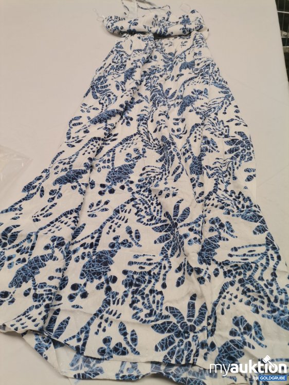 Artikel Nr. 837297: Stradivarius Kleid 