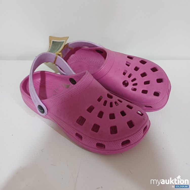 Artikel Nr. 940297 Artikel Nr. 940297: Clogs mit Riemen