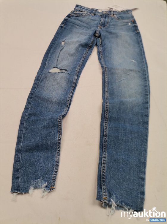 Artikel Nr. 842298: Bershka Jeans 