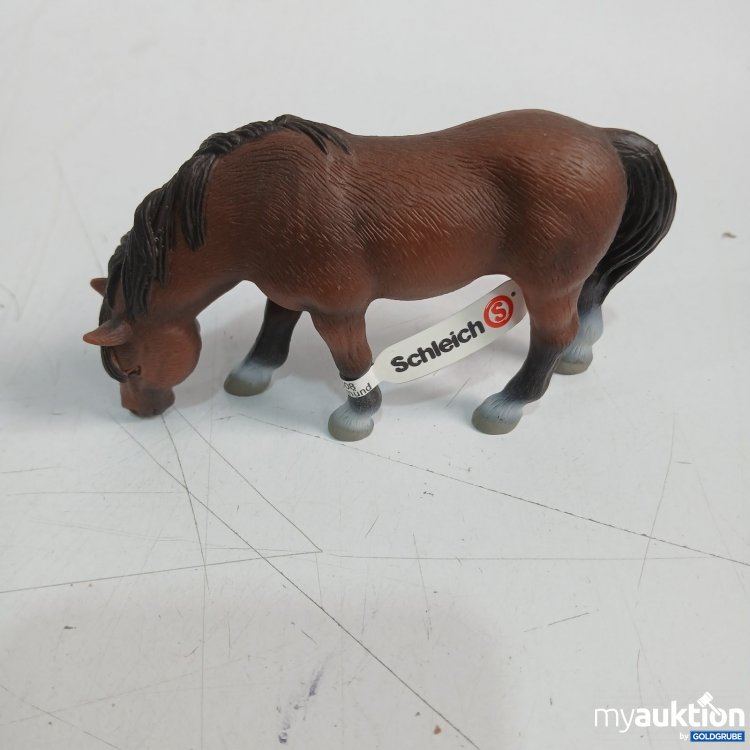 Artikel Nr. 470301 Artikel Nr. 470301: Schleich Pferd braun stehend