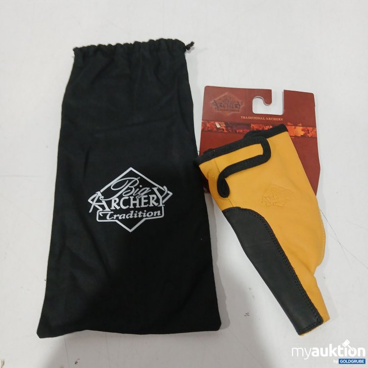 Artikel Nr. 889301: Big Archery Taradition Big T.Bow Hand Glove Rh Shooter Md 53C745