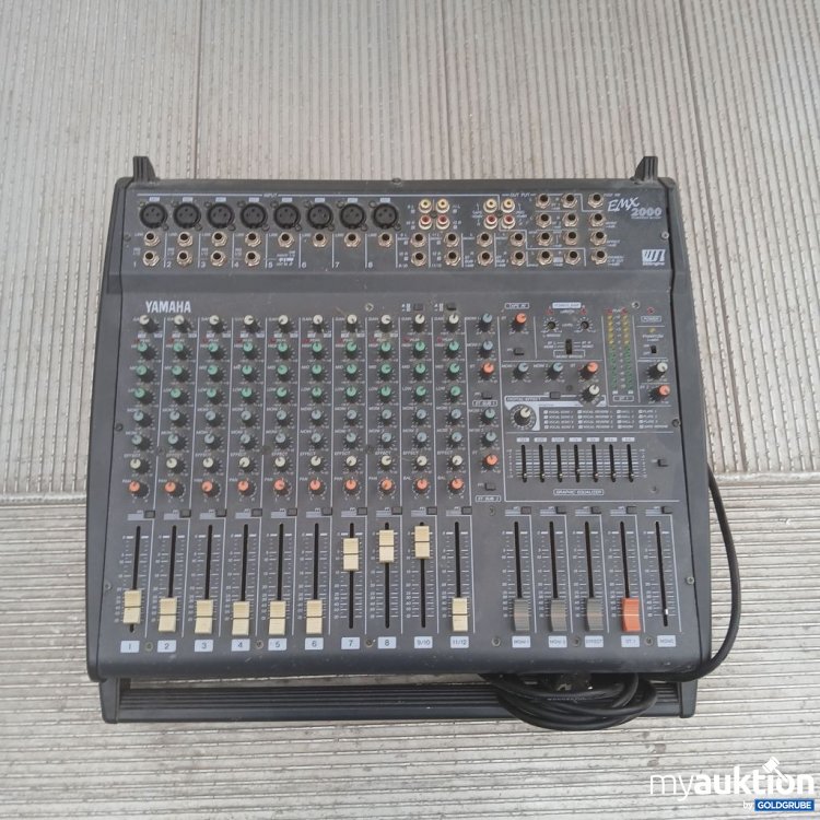 Artikel Nr. 926301 Artikel Nr. 926301: Yamaha EMX 2000 Powered Mixer 400W