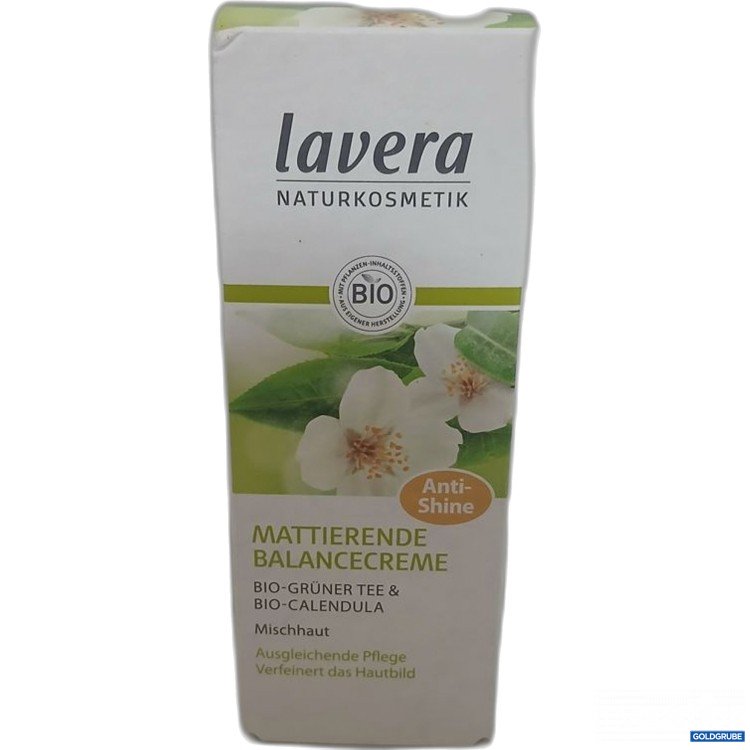 Artikel Nr. 930302 Artikel Nr. 930302: lavera Mattierende Balancecreme 50ml