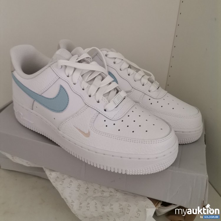 Artikel Nr. 819304 Artikel Nr. 819304: Nike Air force 07