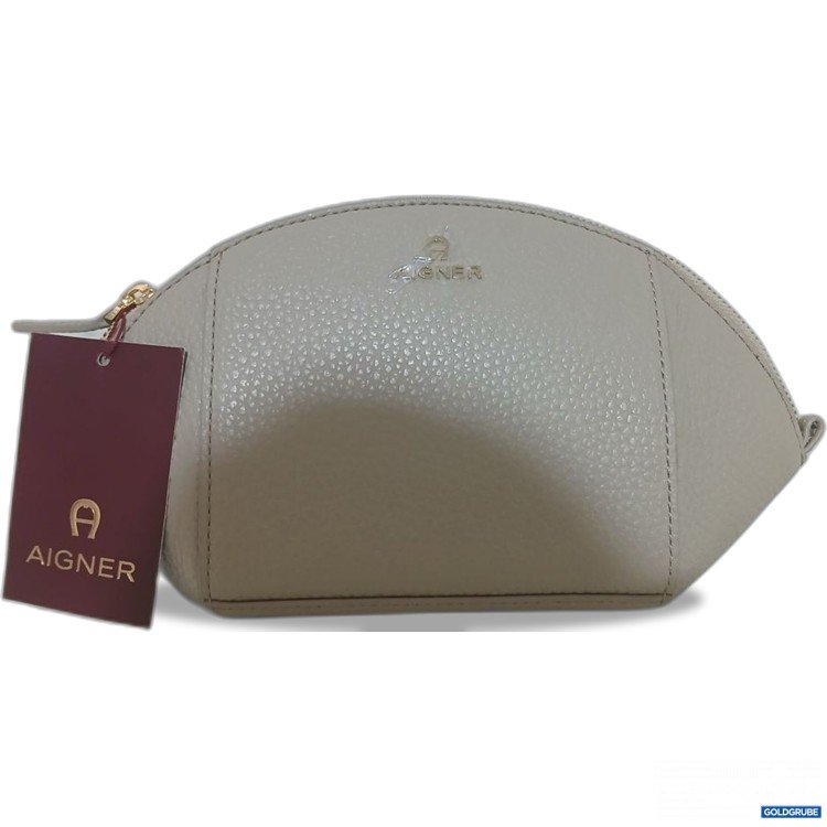 Artikel Nr. 930306 Artikel Nr. 930306: Aigner Kosmetiktasche Alpaca Beige L