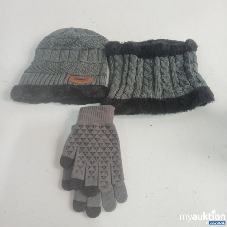 Artikel Nr. 939306 Artikel Nr. 939306: Handschuhe Mütze + Schal grau