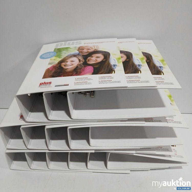 Artikel Nr. 890307: Ringmappen mit Aufschrift 14 Stück 