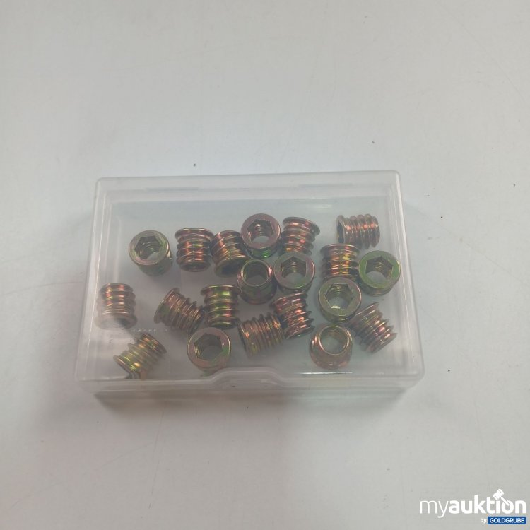 Artikel Nr. 846308: 20 Stück Einschraubmutter M8x13mm
