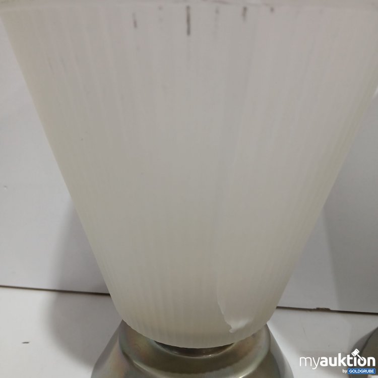 Artikel Nr. 890308: Diverse Lampen mit Leuchtmittel 3 Stück (eine Lampe Beschädigt) 