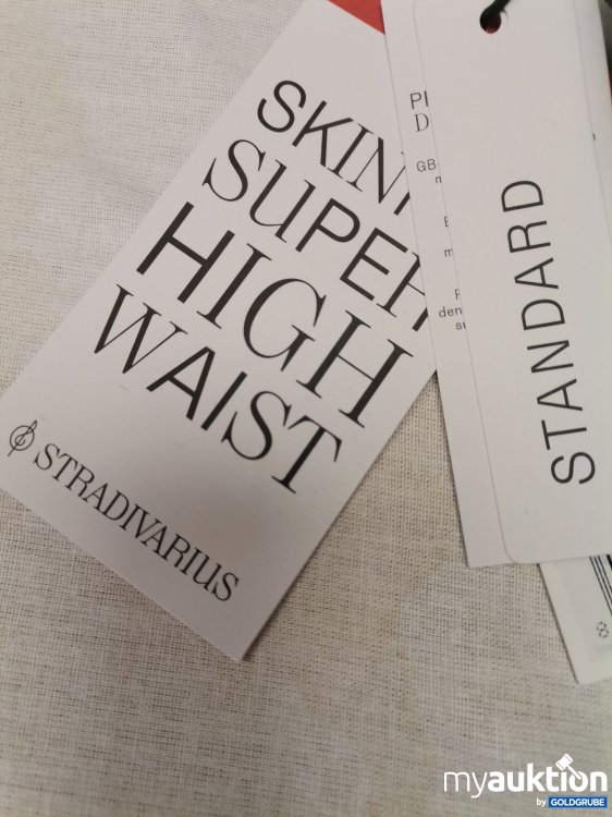 Artikel Nr. 705310 Artikel Nr. 705310: Stradivarius Jeans