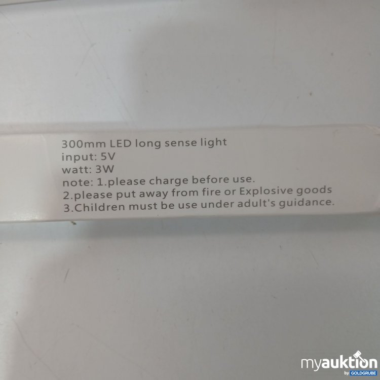 Artikel Nr. 873310 Artikel Nr. 873310: 300 mm LED long sense Light 4 Stück