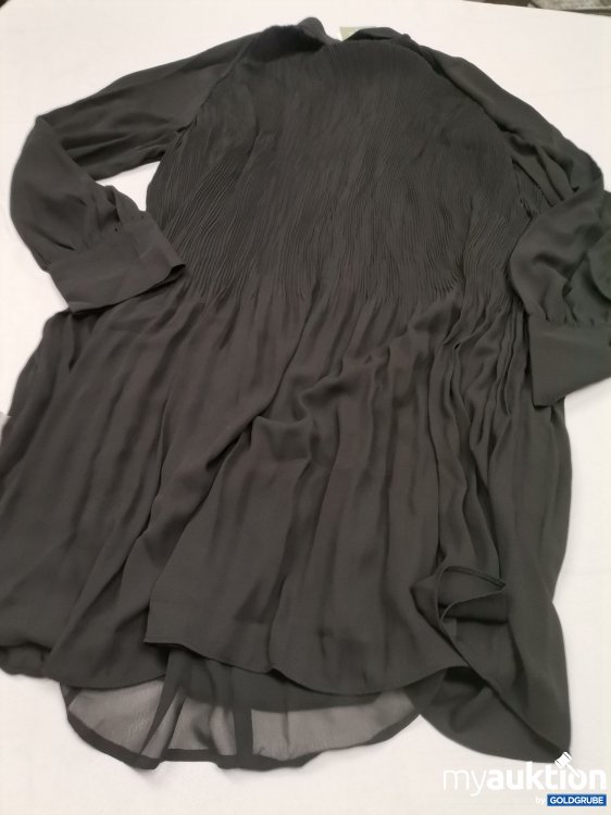 Artikel Nr. 863312 Artikel Nr. 863312: H&M Kleid