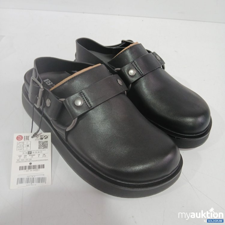 Artikel Nr. 906313 Artikel Nr. 906313: Pull&Bear Pantoffel