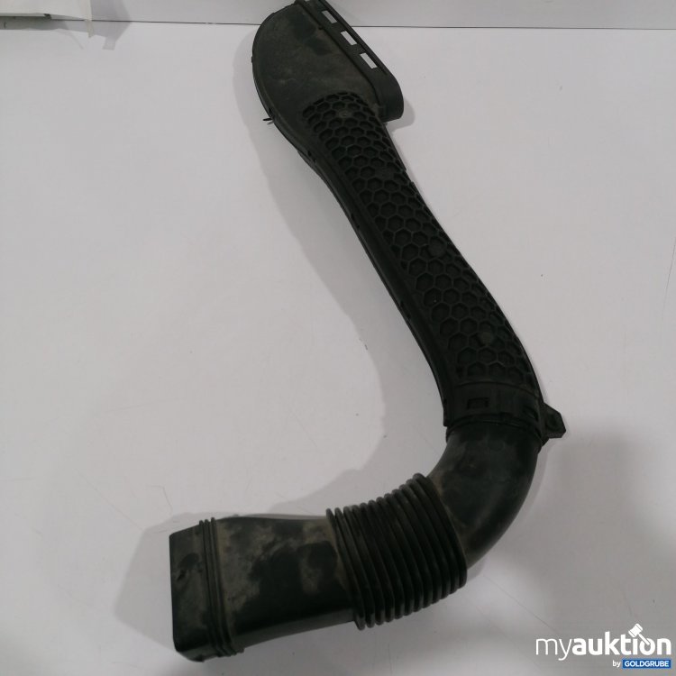 Artikel Nr. 441315: Luftansaugschlauch für einen Mercedes Benz C-Klasse W205