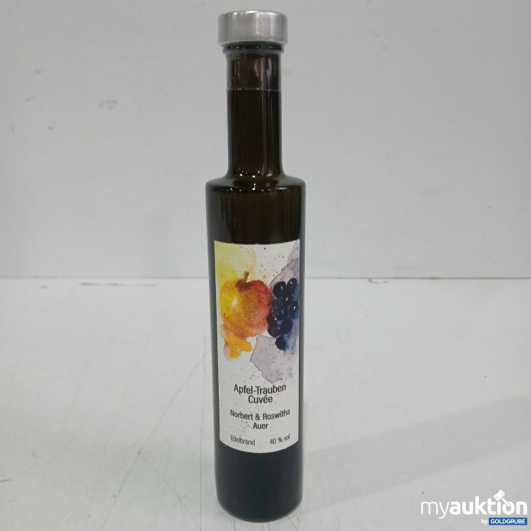 Artikel Nr. 470318: Apfel-Trauben Cuvée Edelbrand 40 % vol
250ml
