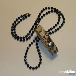 Auktion zweiteilig Farben Schwarz und Sand: Lange Kugelkette im Facettenschliff + Armband mit Schlangenmuster
