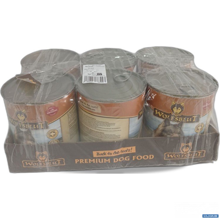Artikel Nr. 972320: Wolfsblut Classic Hundefutter Pferd mit Süßkartoffeln 6x800g