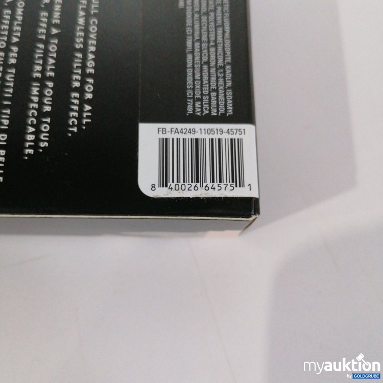 Artikel Nr. 833326: Fenty Beauty by Rihanna Soft Matte Powder Foundation 9.1g