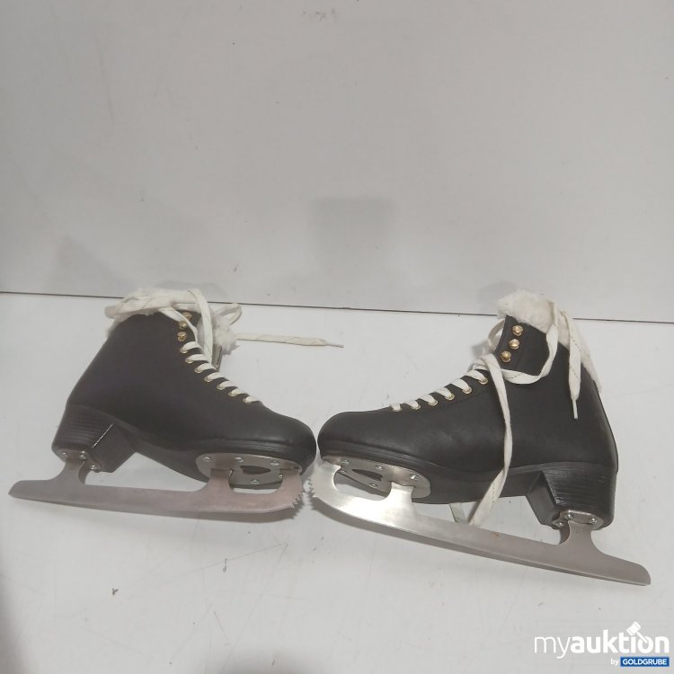 Artikel Nr. 468328 Artikel Nr. 468328: Technopro Schlittschuhe mit Fellbesatz Größe 41 gebraucht
