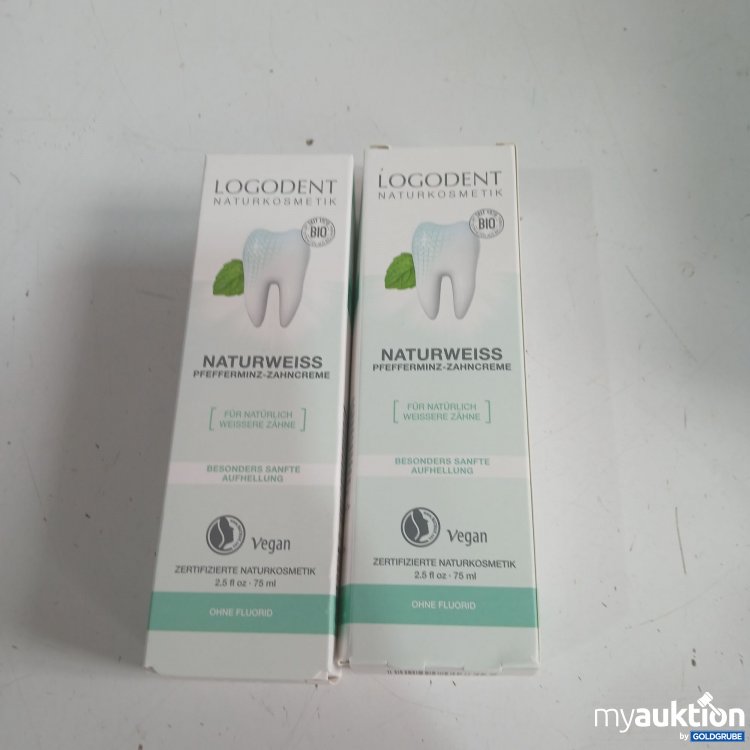 Artikel Nr. 444329 Artikel Nr. 444329: Logodent naturweiß Pfefferminz-Zahncreme je 75ml