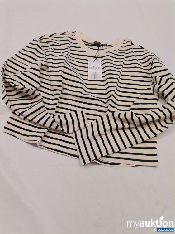 Artikel Nr. 842329: Stradivarius Pullover 