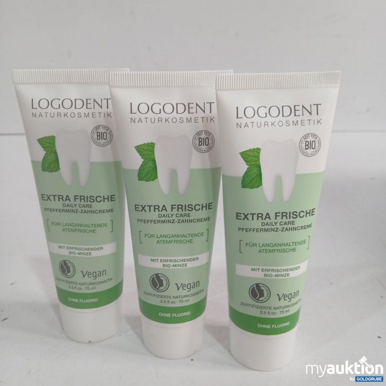 Artikel Nr. 444330 Artikel Nr. 444330: Logodent extra frische Pfefferminz-Zahncreme je 75ml