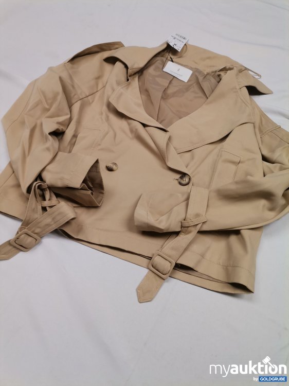 Artikel Nr. 880331 Artikel Nr. 880331: Stradivarius Jacke