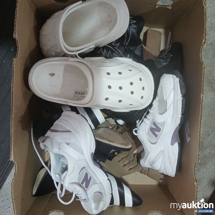 Artikel Nr. 992333 Artikel Nr. 992333: Diverse gebrauchte Schuhe, verschiedene Größen