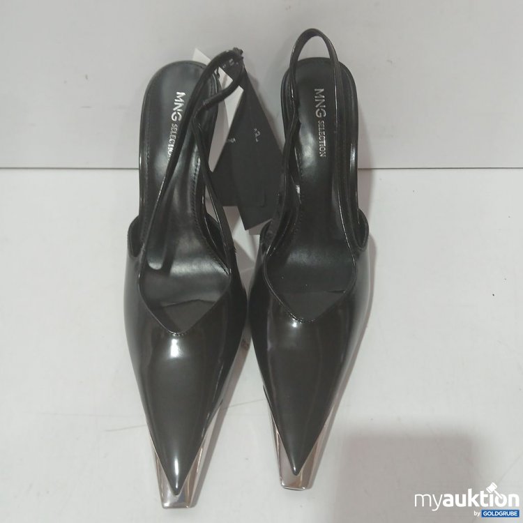Artikel Nr. 993334 Artikel Nr. 993334: MNG Selection Slingback Pumps
Gr 37