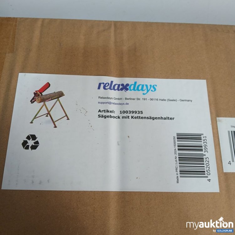 Artikel Nr. 442338: relaxdays Sägebock mit Kettensägenhalter 10039935
