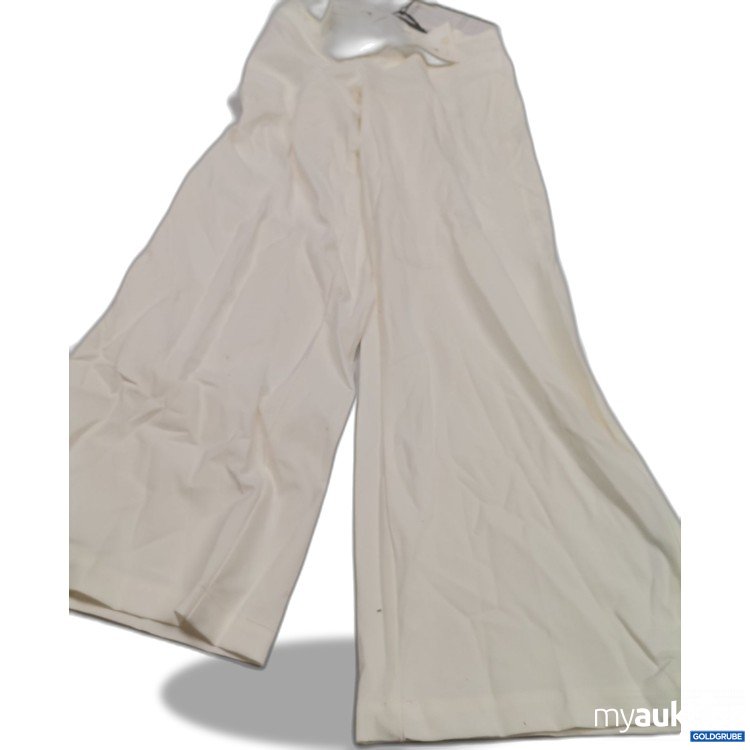 Artikel Nr. 880338 Artikel Nr. 880338: Bershka Hose