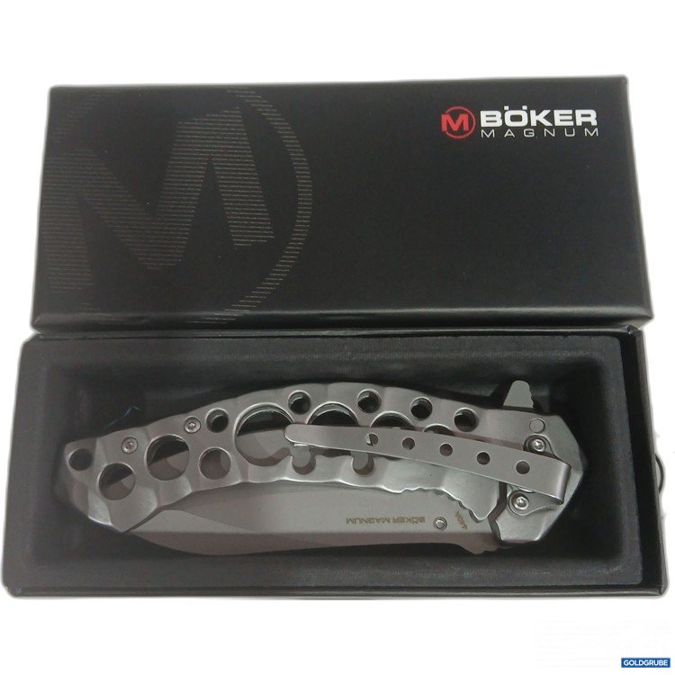 Artikel Nr. 994338 Artikel Nr. 994338: M Böker Magnum Slender Silver 01RY126