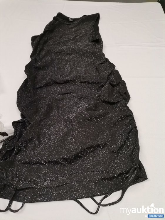 Artikel Nr. 775341 Artikel Nr. 775341: Shein Kleid