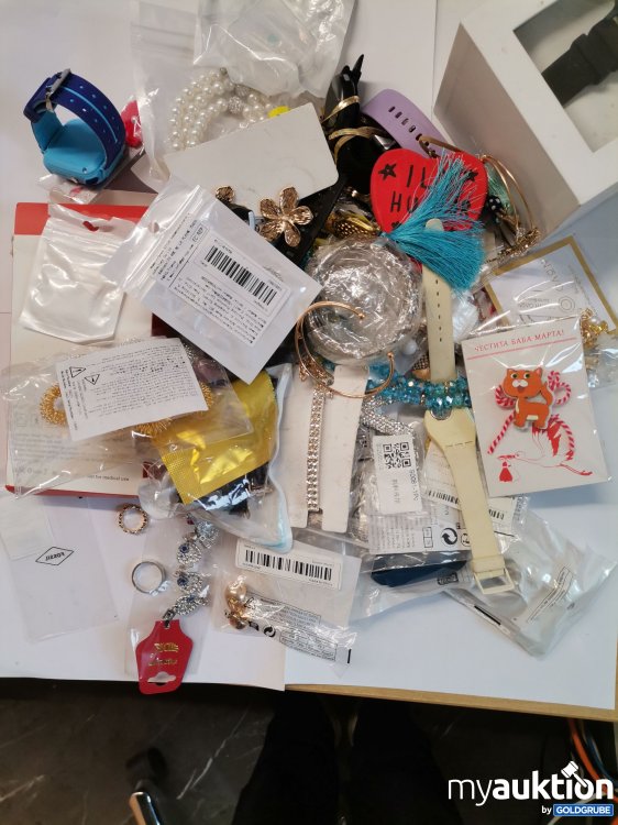 Artikel Nr. 893345: Schmuck lt Foto 