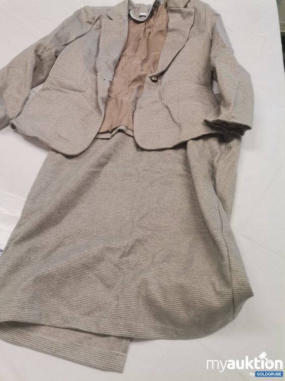 Artikel Nr. 824347 Artikel Nr. 824347: Kostüm