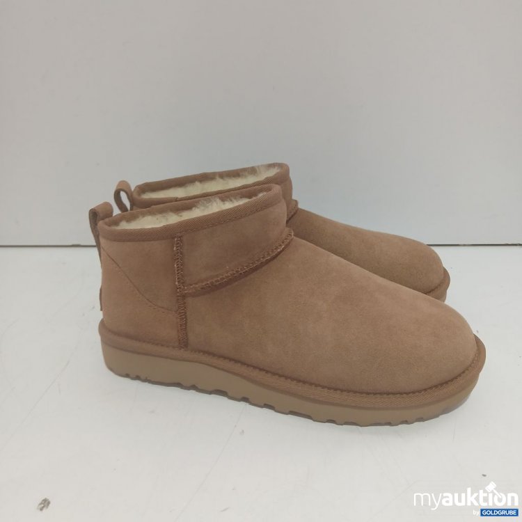 Artikel Nr. 992348 Artikel Nr. 992348: UGG Classic Ultra Mini Stiefel