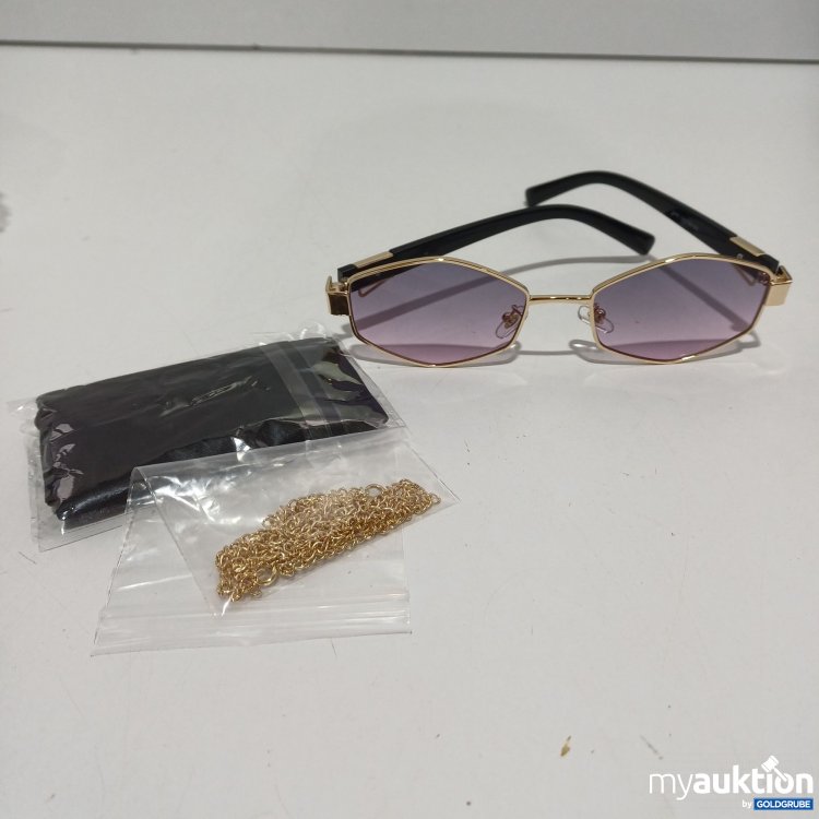 Artikel Nr. 917349: Sonnenbrille mit Kette und Beutel