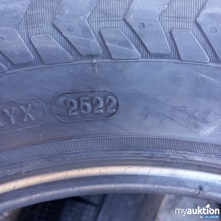 Artikel Nr. 519355: Michelin Agilis 51 Snow 205/65R15 C