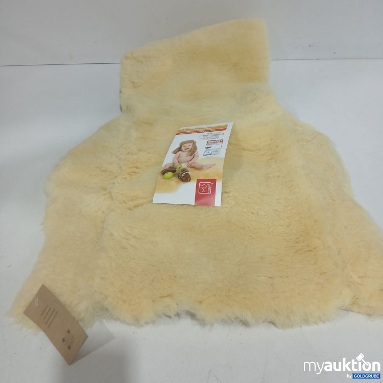 Artikel Nr. 916355 Artikel Nr. 916355: Kaiser Babylamm Naturfell 80-90cm 68110