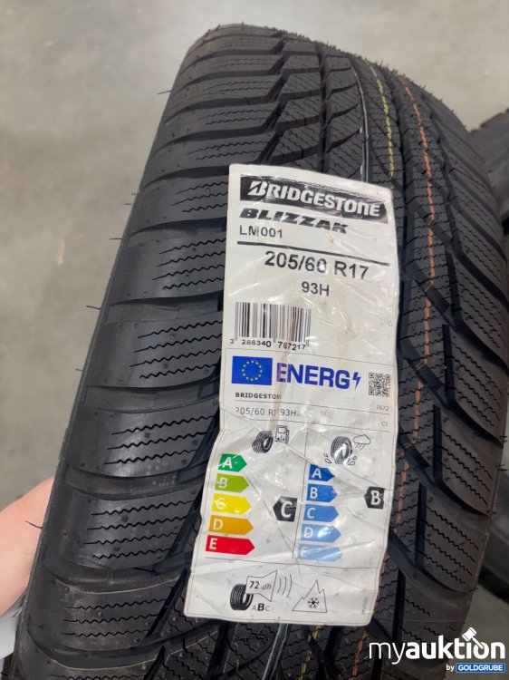 Artikel Nr. 517357 Artikel Nr. 517357: Bridgestone Blizzak Reifen 205/60R17