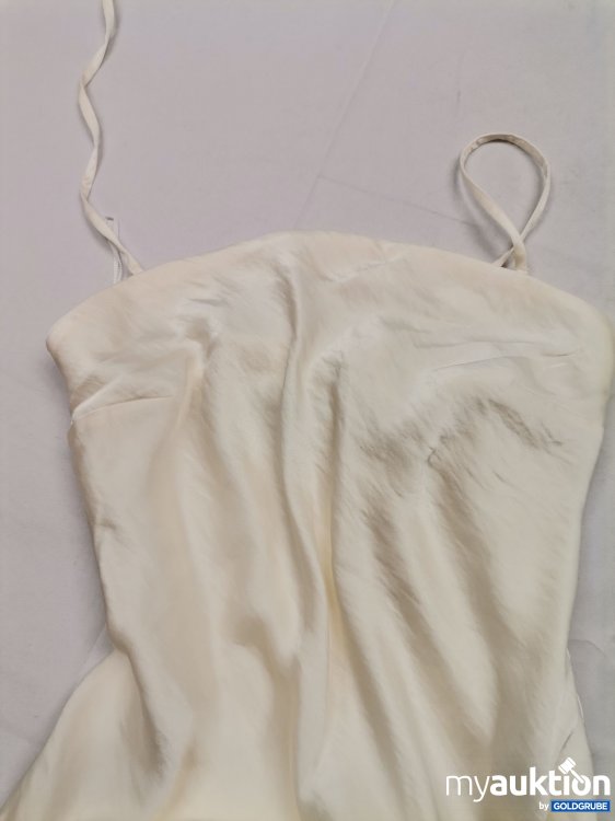 Artikel Nr. 822358 Artikel Nr. 822358: Abercrombie and Fitch Kleid Satin