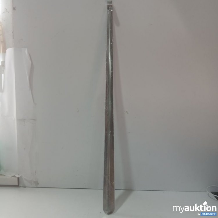 Artikel Nr. 933358: Schuhlöffel Edelstahl aufhängbar 
ca 80cm (ohne Aufhängung)
