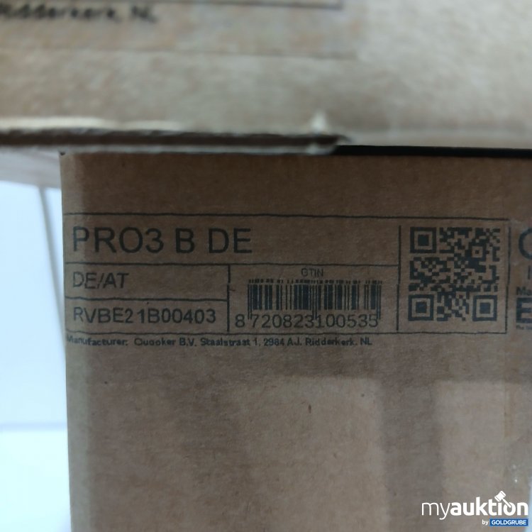 Artikel Nr. 877359 Artikel Nr. 877359: Quooker Tank Pro3 B DE RVBE21B00403 und Tap Flex BLK TFXE20DOO747