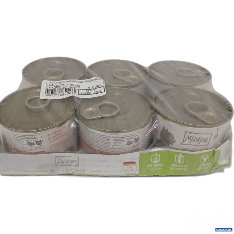 Artikel Nr. 963369: MJAMJAM Nassfutter MAHLZEIT MIT LECKEREN HERZEN für Katzen 6x200g