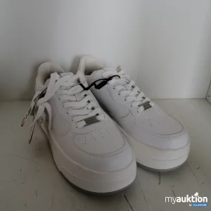 Auktion Pull&Bear Weiße Low-Top Sneakers