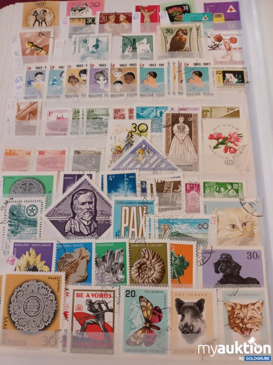 Artikel Nr. 390372 Artikel Nr. 390372: Briefmarken Album bunt gemischt, 60 Seiten