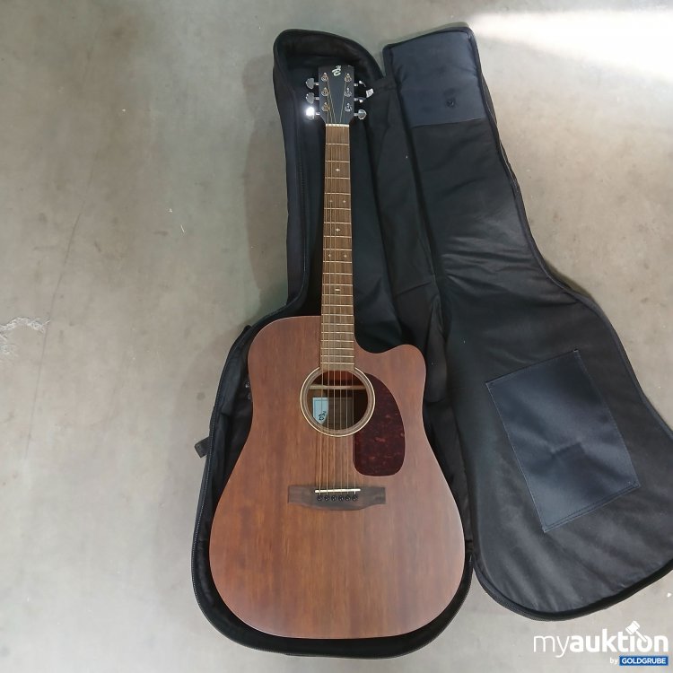 Artikel Nr. 973376 Artikel Nr. 973376: Harley Benton Custom Line Akustikgitarre mit Tonabnehmer inkl. Tasche