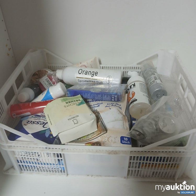 Artikel Nr. 884378 Artikel Nr. 884378: Diverse Pflegebedarf